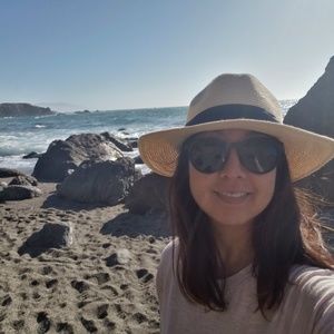 Meet your Posher, Christie